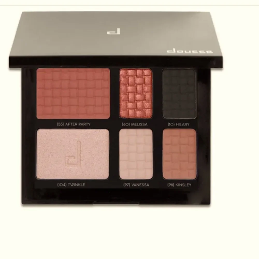 Doucce Pallete On The Go 6 Eyeshadows, Blush and Highlighter Set Travel Bronze